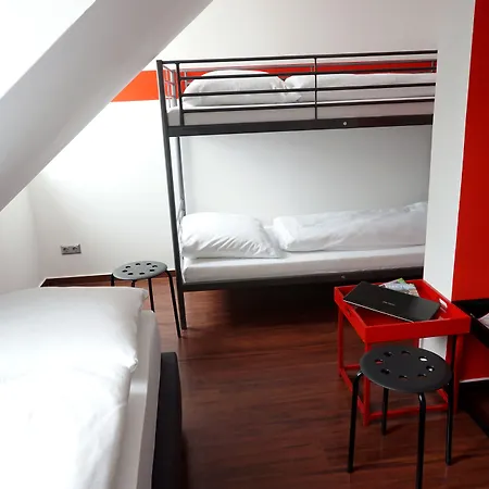 Check In 2* Schönefeld