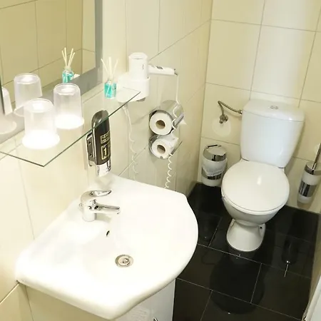 Check In 2* Schönefeld