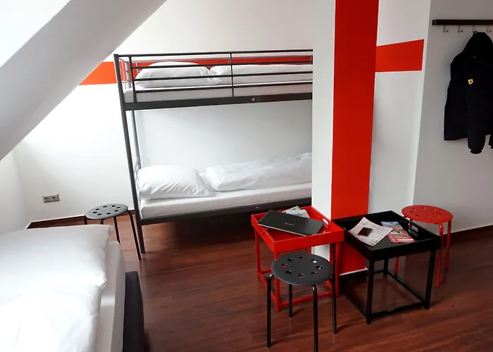 Check In 2* Schönefeld