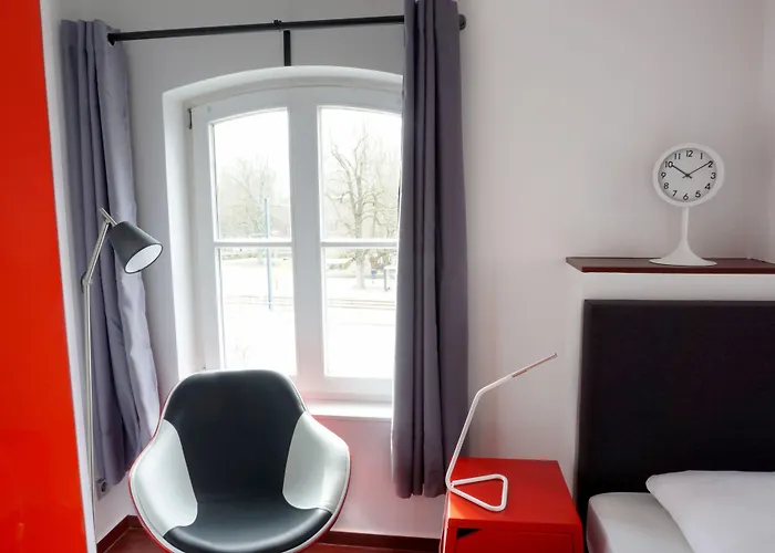 Отель Check In 2*