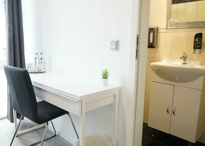 Hotell Check In Schönefeld