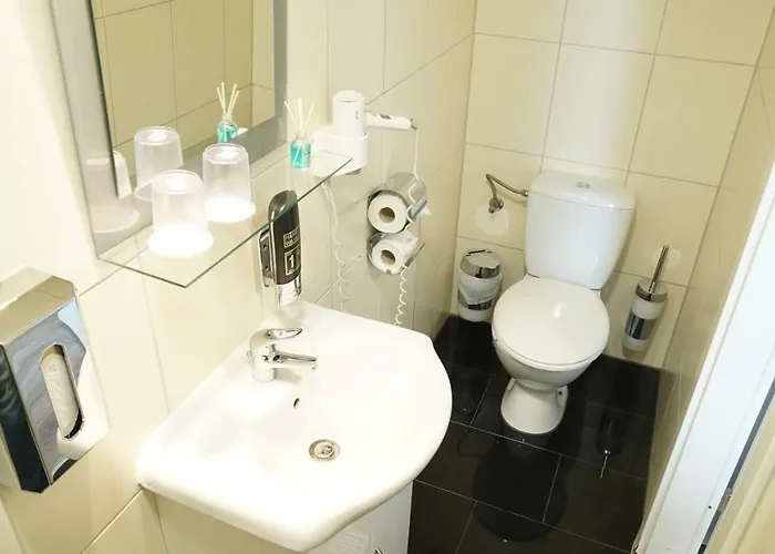 Check In 2* Schönefeld