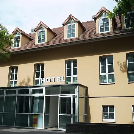 מלון Check In 2*