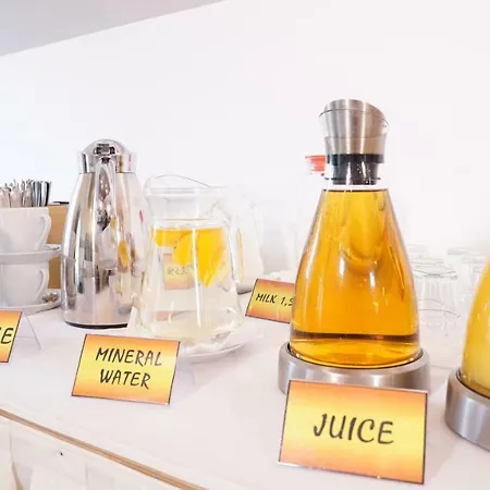 מלון Check In 2*