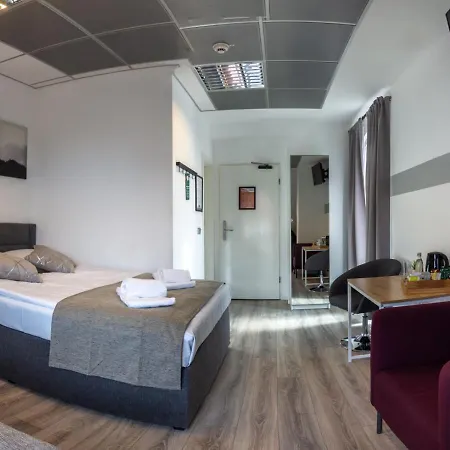 Check In שונפלד